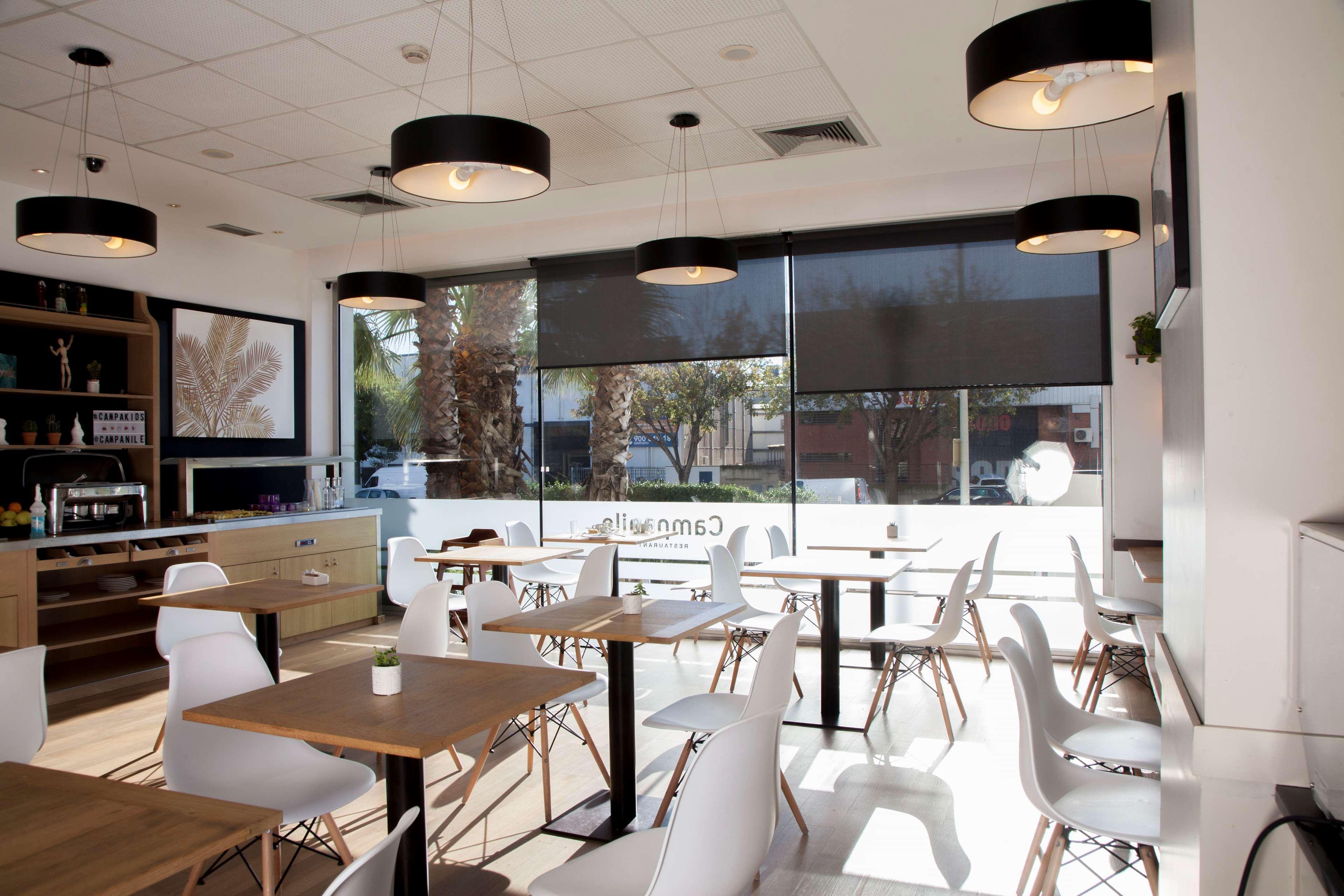 קורנלה דה יוברגאט Travelodge Bcn Cornella Fira מראה חיצוני תמונה